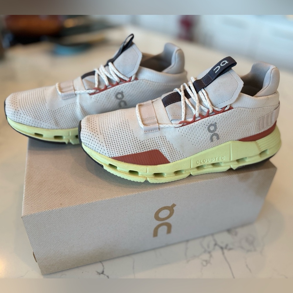 On Running Women’s Cloud Nova 8.5 Lightweight Performance Sneaker